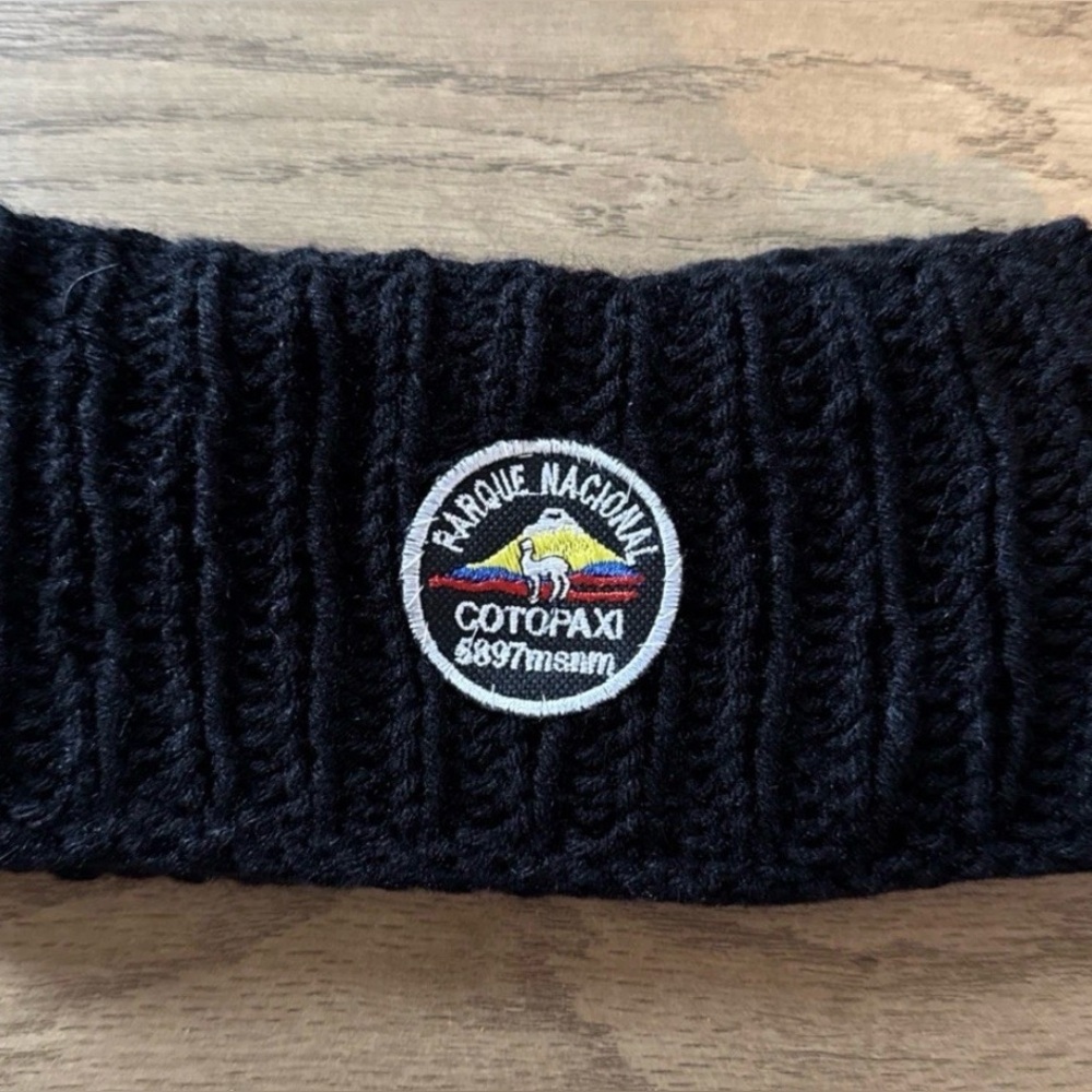 Cotopaxi National Park Headband Parque Nacional Black Ear Cover 5897M knit